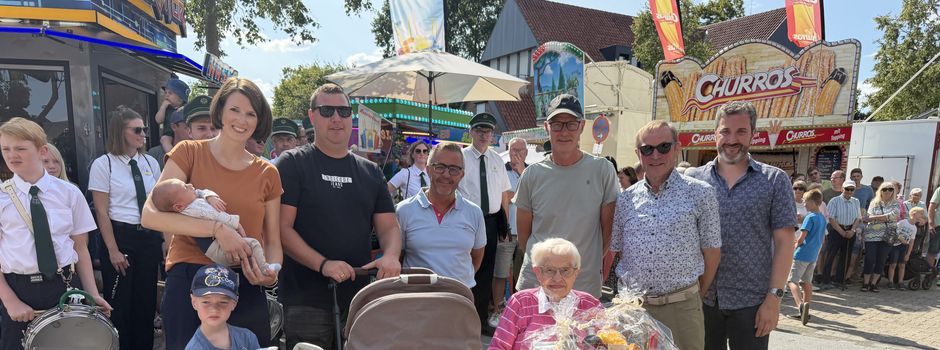 Clarholzer Laurentius Kirmes bei strahlendem Sonnenschein eröffnet 