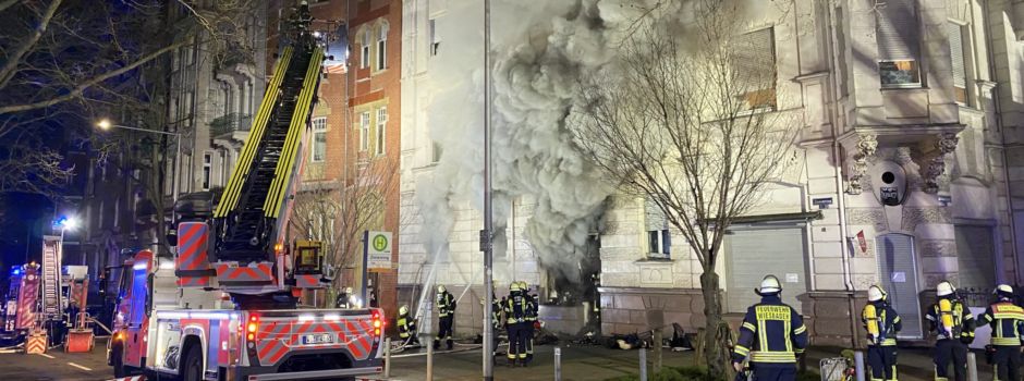 Haus in Wiesbaden in Flammen – Feuerwehr rettet vier Menschen