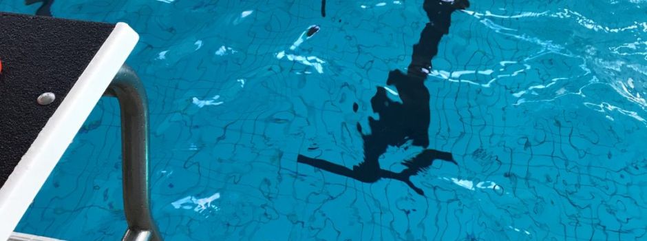 Hallenbad Herzebrock schließt eher aufgrund Erkrankung im Schwimmmeisterteam