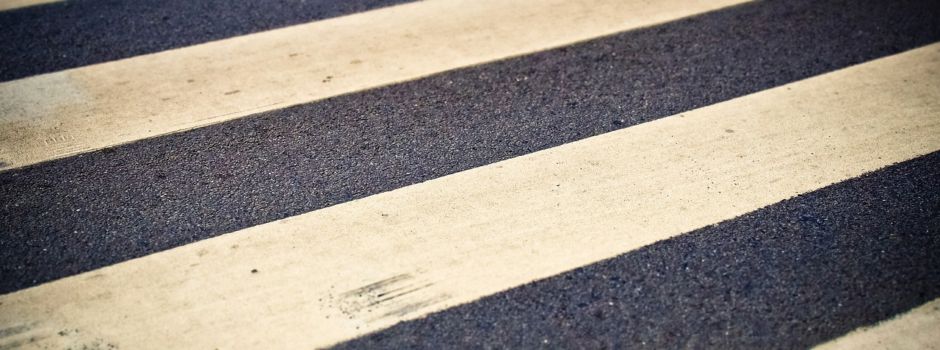 Fußgängerin in Worms angefahren – Fahrer flüchtet