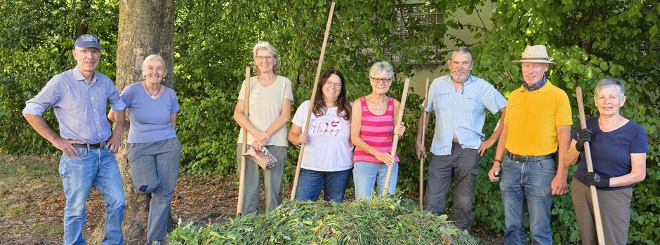 Blühwiesengruppe Lauf im ehrenamtlichen Einsatz