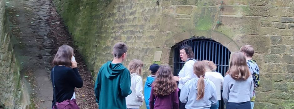 Abenteuer Geschichte: Jugendtreff entdeckt das Landauer Fort