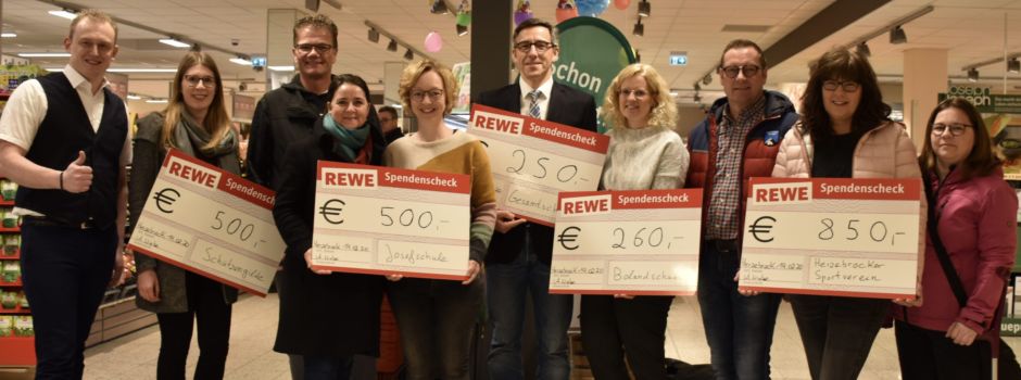 Anzeige: REWE Vereins-Aktion - Spenden an Vereine übergeben