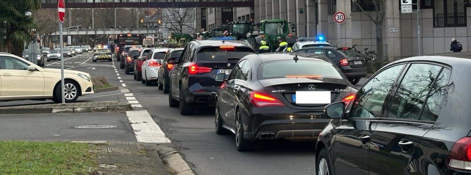 Traktordemo in Mainz: Stau in der Innenstadt
