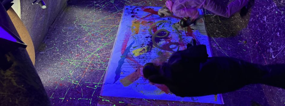 N8|Raum: Ein Ort für Kreativität, Chaos und Farbe