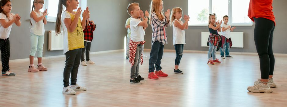 Angebot für Kinder bei Tanzclub Rot-Weiß