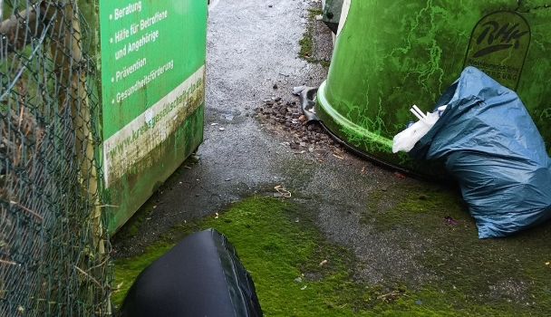 Illegal Müll entsorgt!