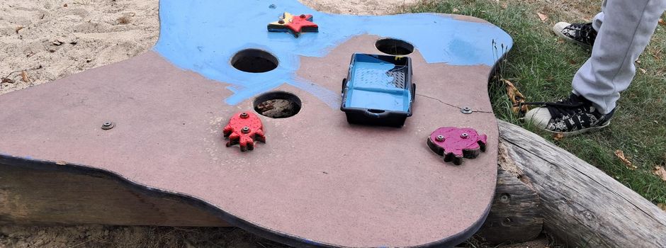 Spielplatz ist wieder bunt! 