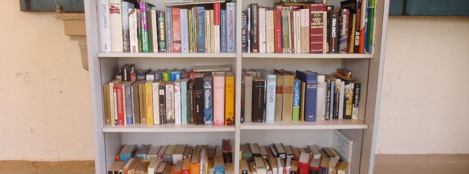 Offener Bücherschrank im Park der Stadt Nierstein
