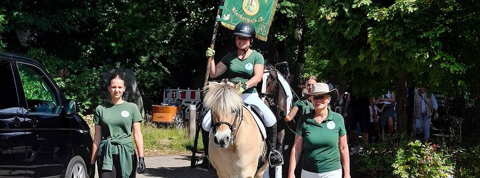 Bendestorfer Reitverein begeistert beim Dorffest