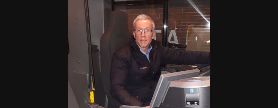 Wie ein Wiesbadener Busfahrer Weihnachten hinter dem Steuer verbringt