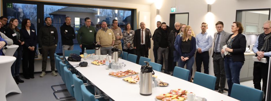 7. BusinessTreff Niederkassel: Austausch und Führung durch die Kläranlage des Abwasserwerks der Stadt Niederkassel