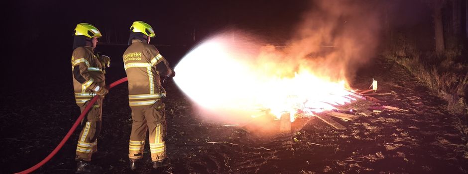 Jägerstand durch Feuer zerstört
