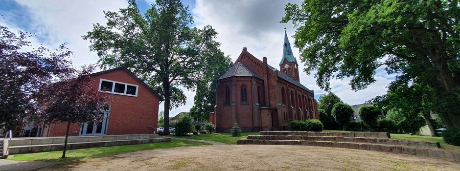 Gottesdienst mit Kinderchören und Friedenslicht