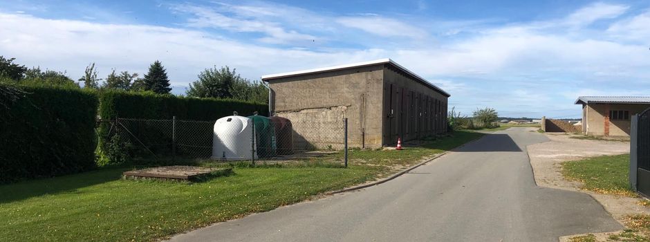 Neuer Standort Glascontainer