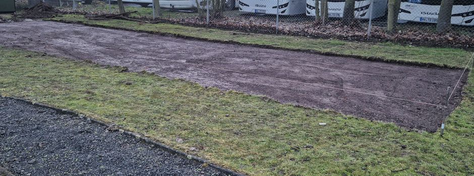 Neuer Boule-Platz im Park
