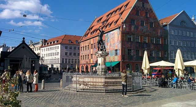 Lokal und fair online shoppen in Augsburger Modeläden