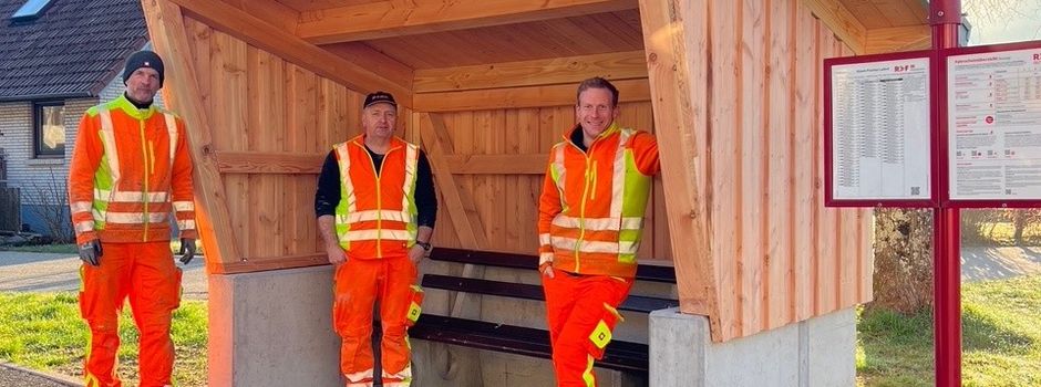 Überdachte Bushaltestelle am Ladhof fertiggestellt