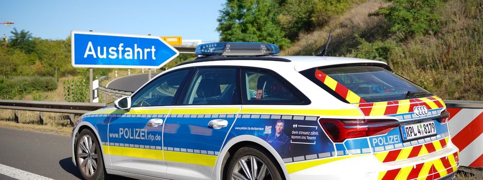 15.000 Euro Schaden nach Lkw-Unfall auf A61-Raststätte bei Worms