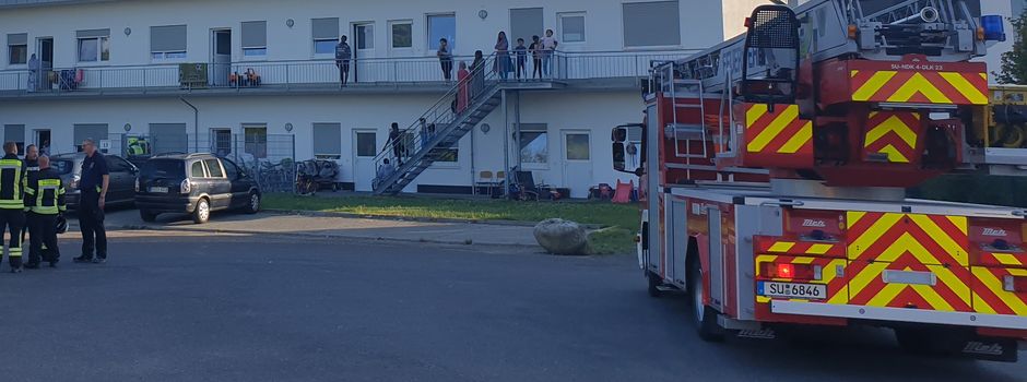 Niederkassel: Qualmende Zigarette löste Feuerwehreinsatz aus