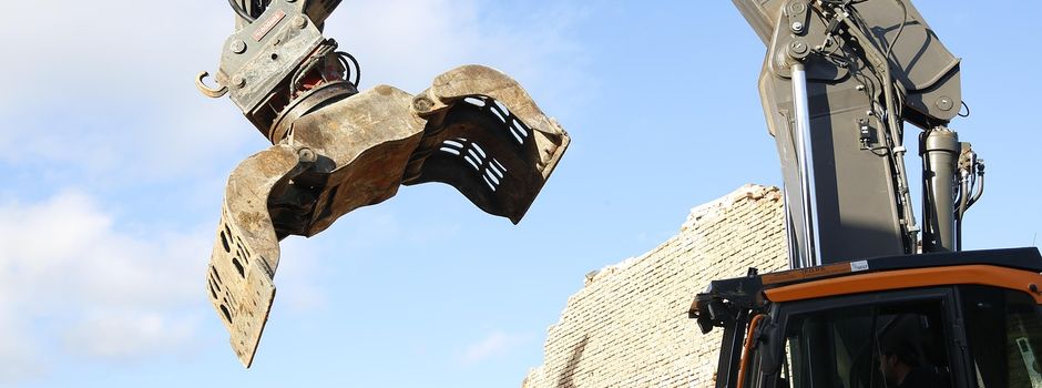 Achtung ! Abbruch der Windenergieanlagen