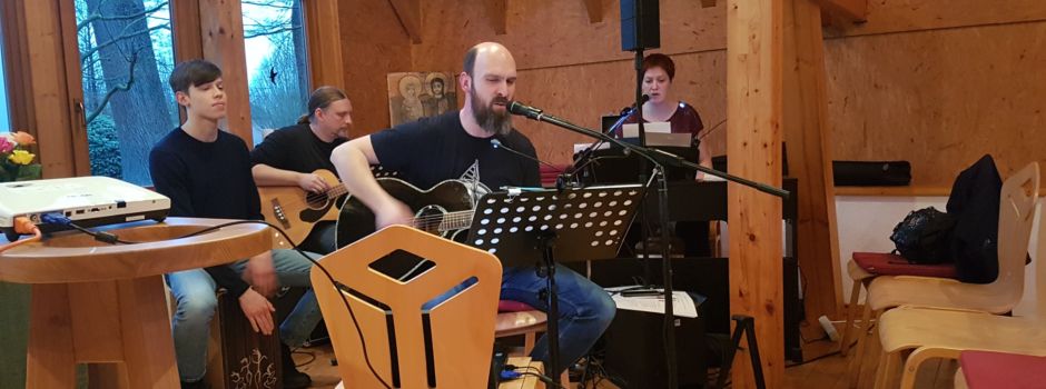 Neue Lieder in der Schafstallkirche