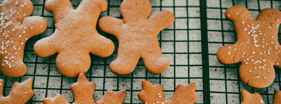 Landfrauen Schwabsburg laden zum Adventsfenster am Weedplatz