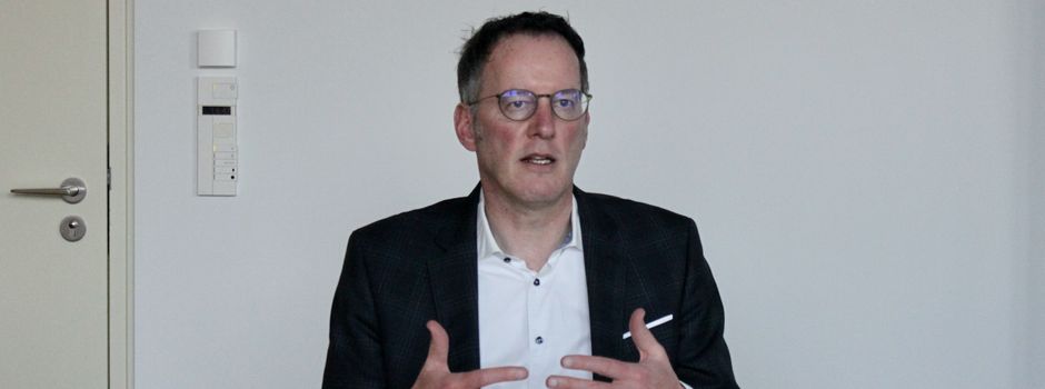 Bei USA-Besuch massiv beleidigt: Innenminister Ebling reagiert auf Video