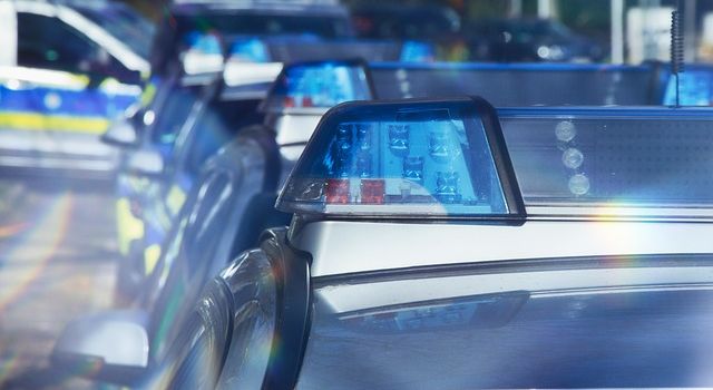 Am Kopf getroffen: Mann wirft in Vallendar Jugendliche mit Glasflaschen ab