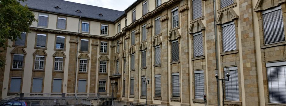 Mann (41) soll eigene Tochter mehrfach sexuell missbraucht haben