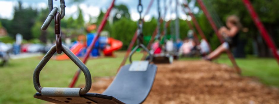 Rätselhafte Kinderfotos auf Mainzer Spielplatz gefunden