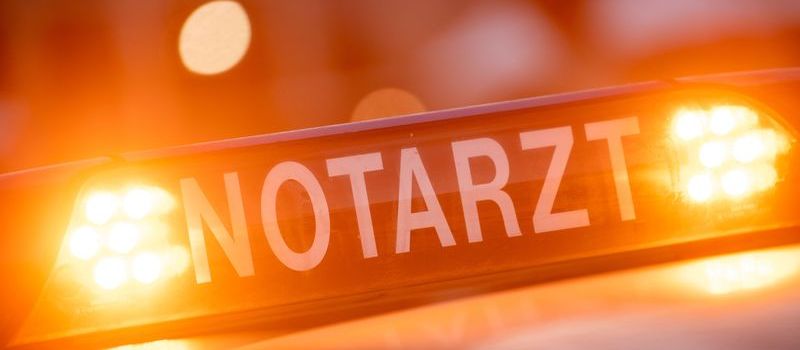 Stundenlange Vollsperrung: Tödlicher Motorradunfall auf der B9