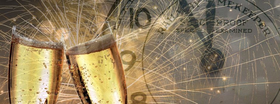 Gemeinsames „Prost Neujahr“ in der Silvesternacht