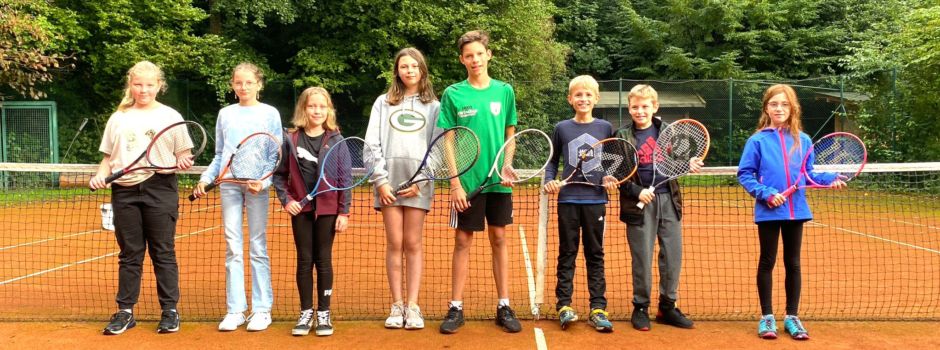 Tennisjugend radelte an der Nister