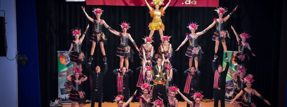 Fasching pur in der City Galerie Augsburg: Show, Tanz und Akrobatik von Hollaria  2025