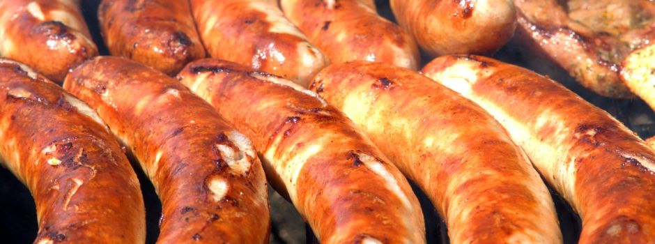 Der Grill ist an! Gemütlicher Ausklang im Festzelt