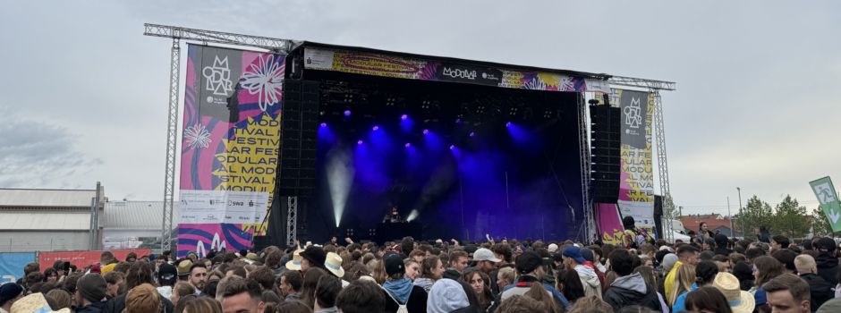Auftakt zum Modular Festival 2024: Die Stimmung trotzt dem Regen