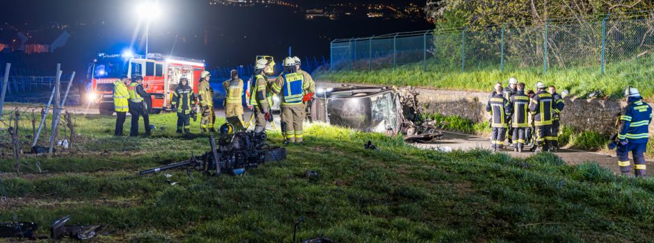 Auto überschlägt sich mehrfach: Frau (44) stirbt auf L413 bei Mainz
