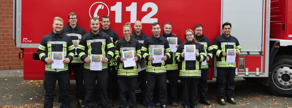 Freiwillige Feuerwehr Niederkassel begrüßt 11 neue Wehrkräfte