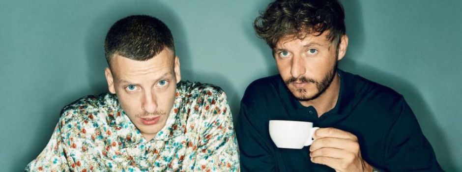 „Gemischtes Hack“-Stars lachen über Stadtteil in Wiesbaden