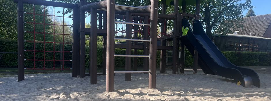 Neues Klettergerüst für Friesenzwerge in Struckum
