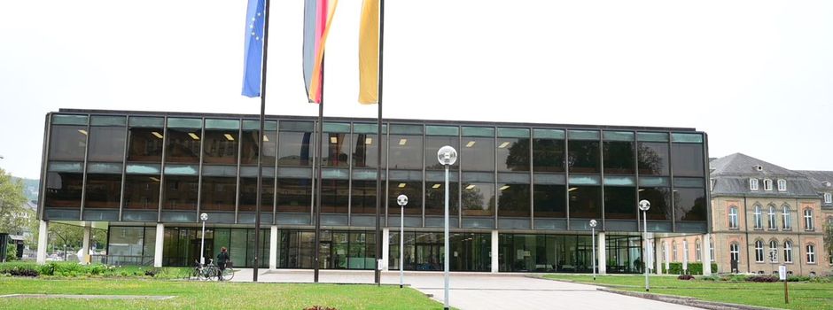 Antifa bekennt sich zu Protestaktion gegen AfD-Infostand