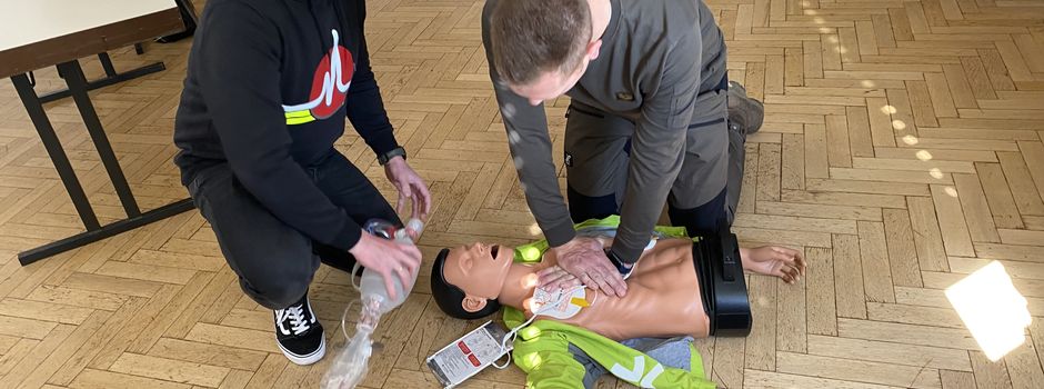 👨‍⚕️Einweisung Notfall-Defibrillator