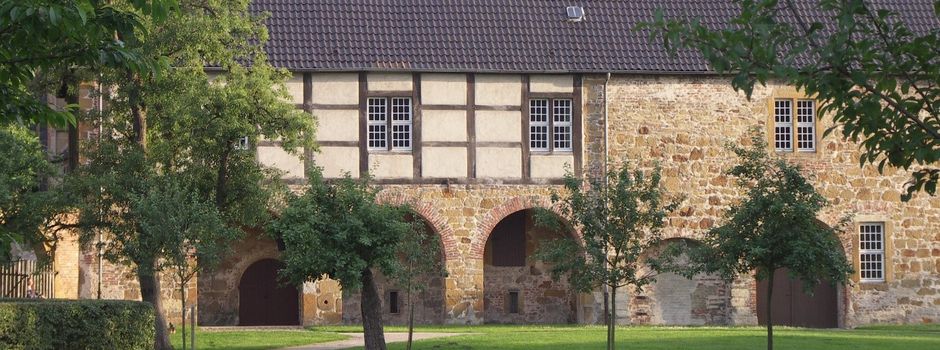 Literatur und Musik im Klostergarten erleben