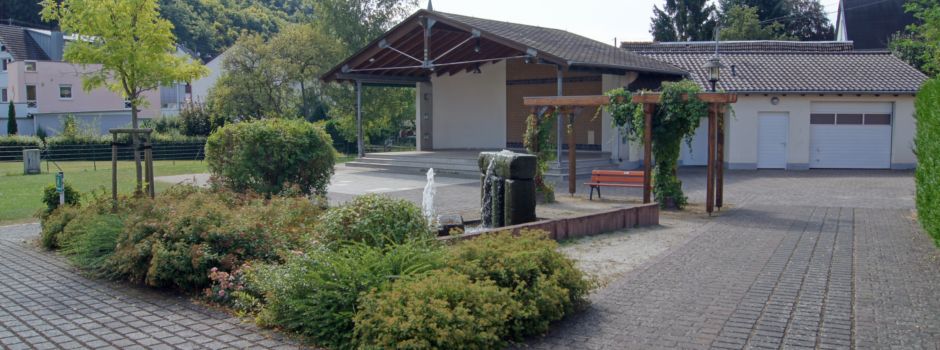 Ballspiele auf dem Dorfplatz verboten