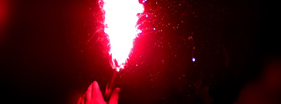 Nach Bengalo-Ärger: Mann (20) mit Kopfnuss in Alzey niedergestreckt