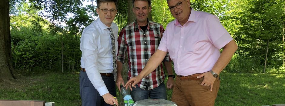 Pfandringe - Stadt Niederkassel nimmt den ersten Eigenbau in Betrieb