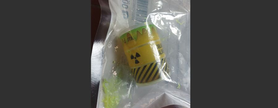 Warnzeichen für Radioaktivität: Feuerwehr Wiesbaden im Einsatz