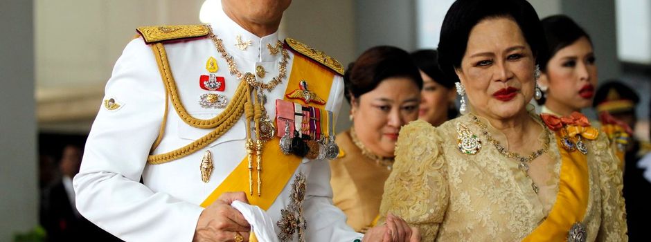 Königin der Herzen: Thailand trauert um Sirikit