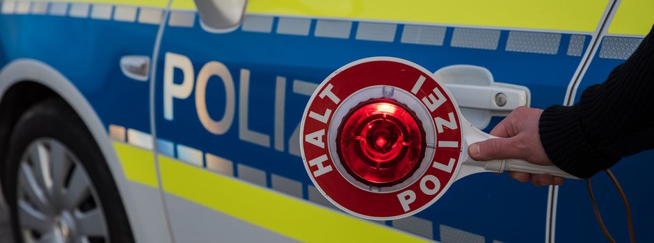 Mit 2,56 Promille und ohne Führerschein mit dem Auto unterwegs